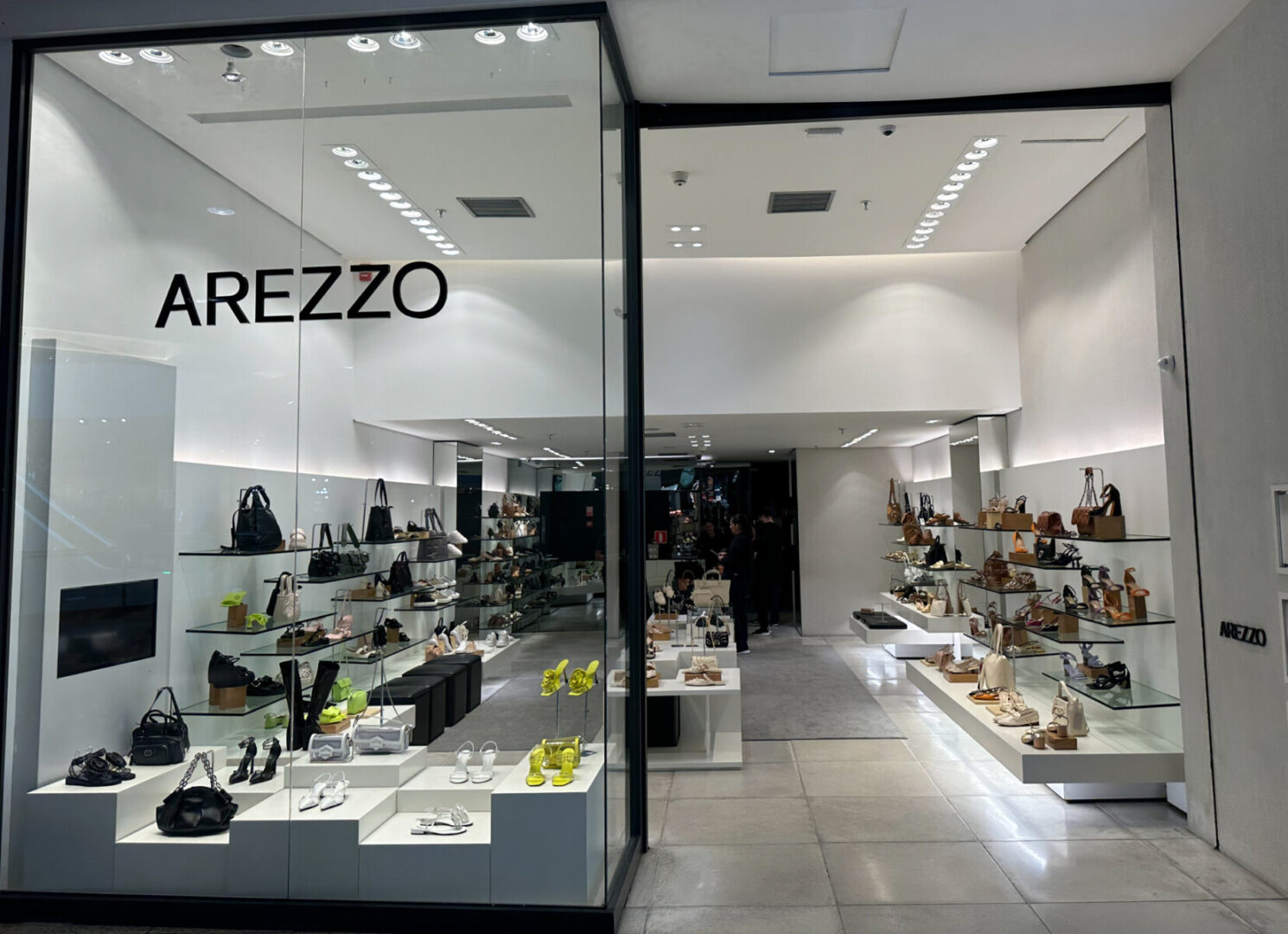 AREZZO Shopping Palladium Curitiba